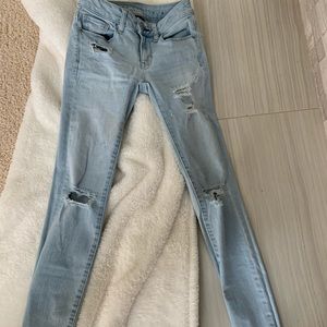 AE distressed light wash jeans